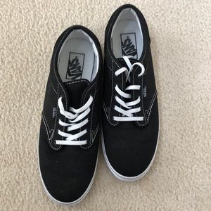Women’s black vans